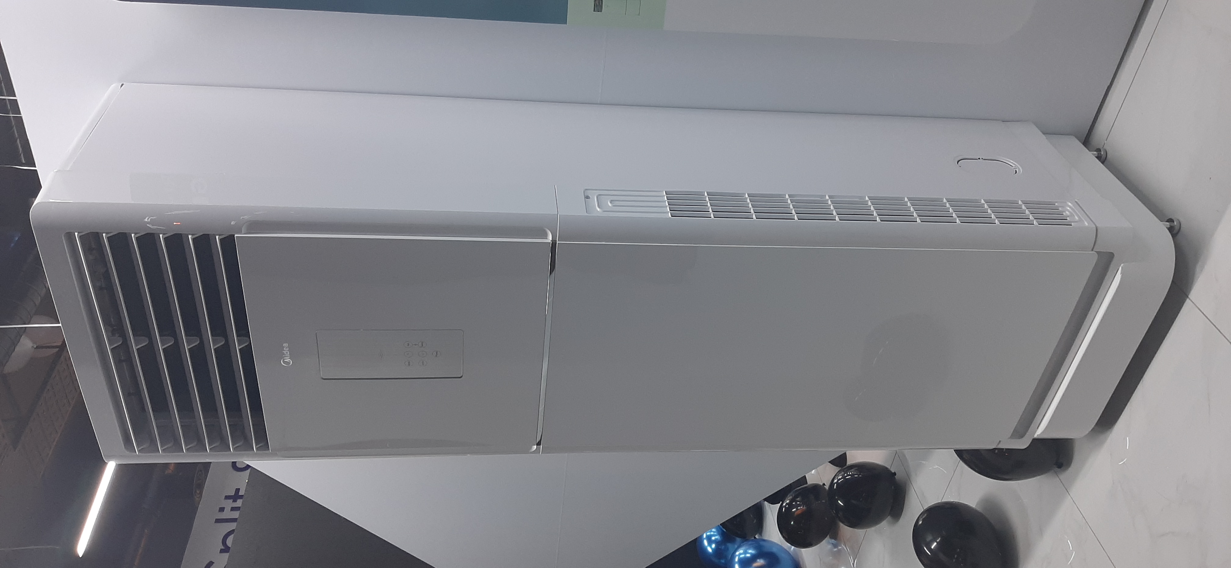 Midea sütun tipli kondisioner